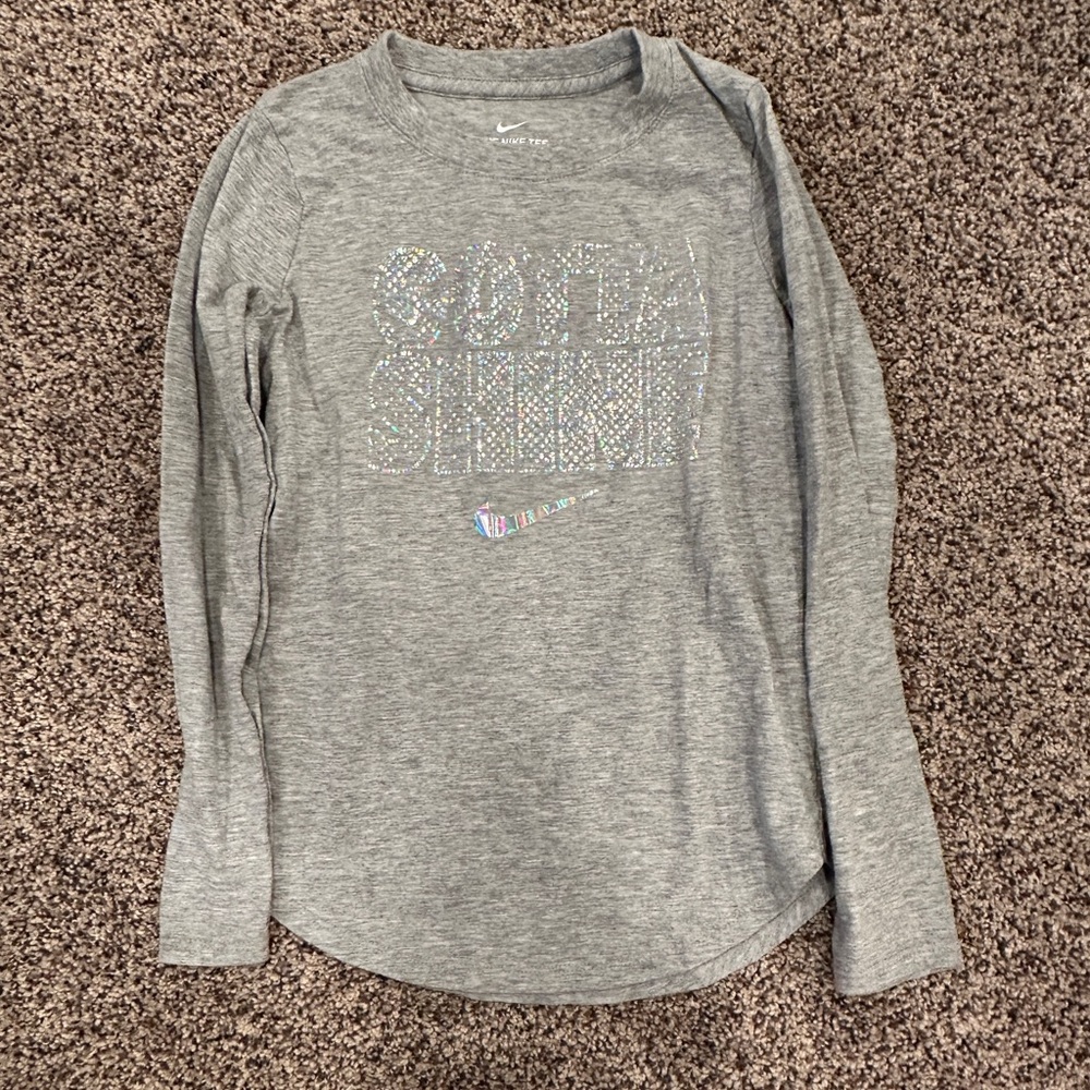 Girls Nike “GOTTA SHINE” shirt size 6X